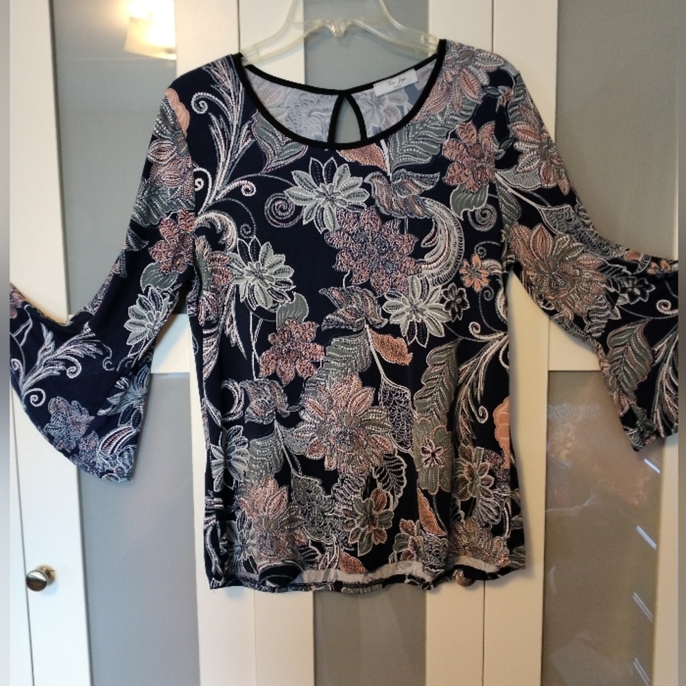 Ladies Blouse